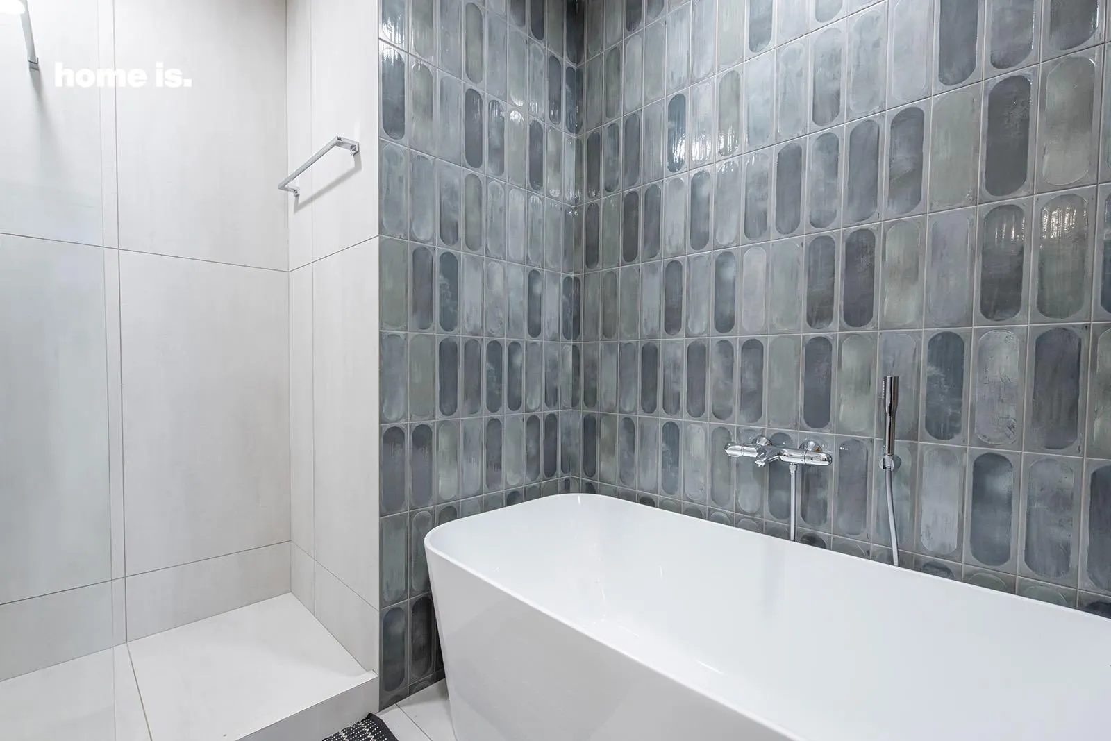 House, 10-room, 600 m²