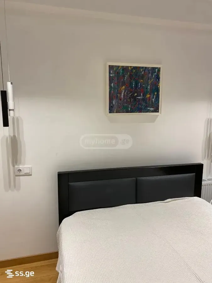Apartment, 2-room, 60 m²