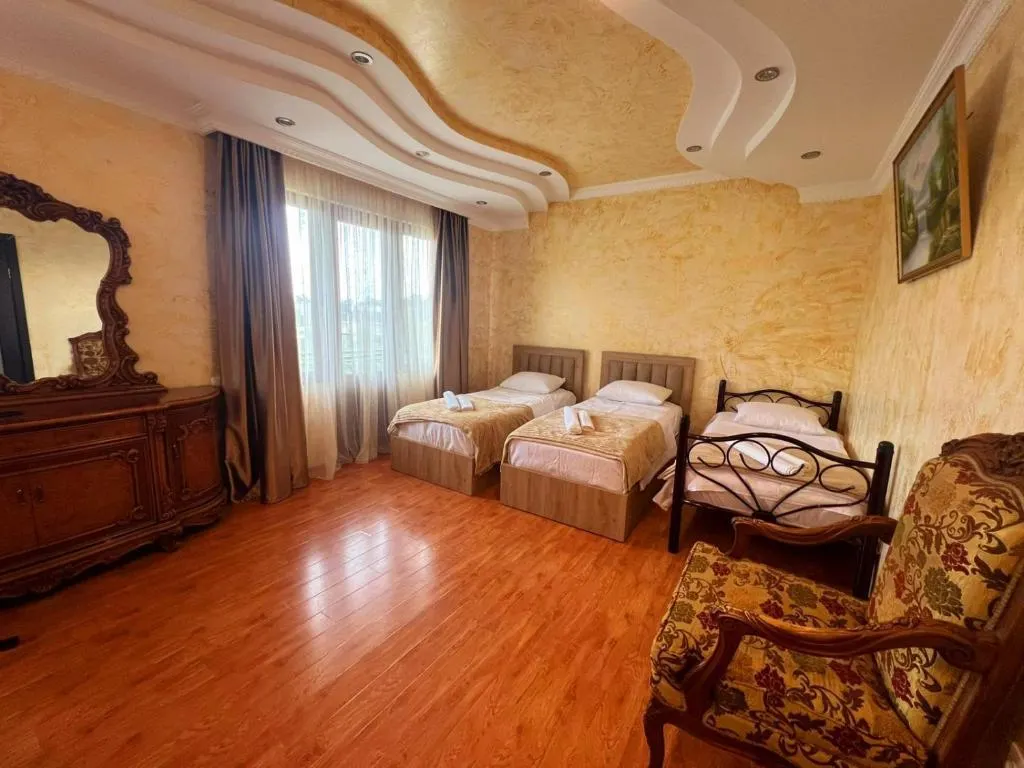 Дом, 5-комн., 100 м²