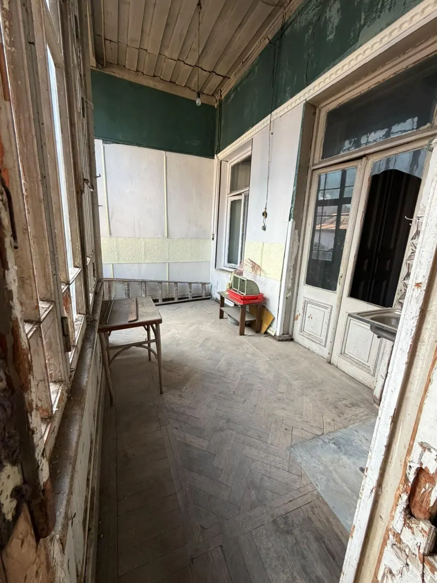 Квартира, 2-комн., 65 м²