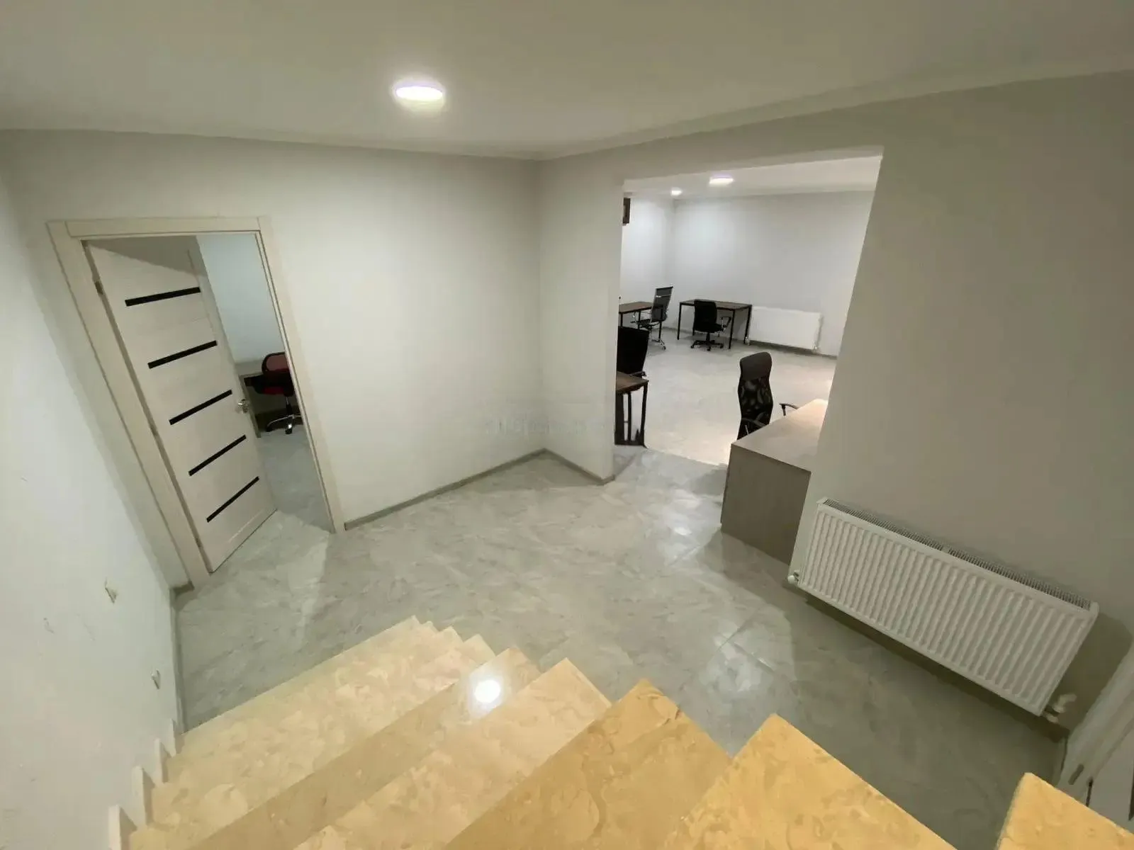 Дом, 10-комн., 420 м²
