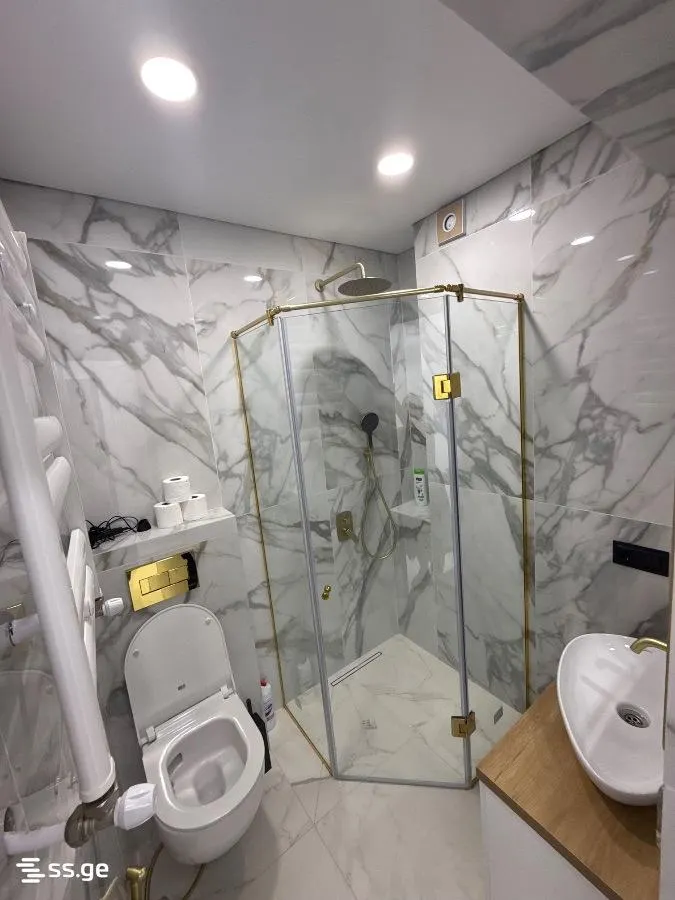 Квартира, 4-комн., 98 м²