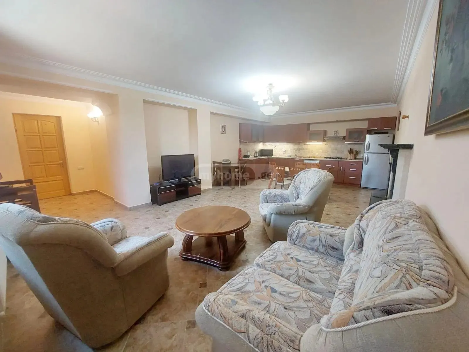 House, 5-room, 350 m²