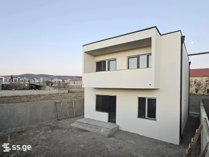 Дом, 5-комн., 180 м²