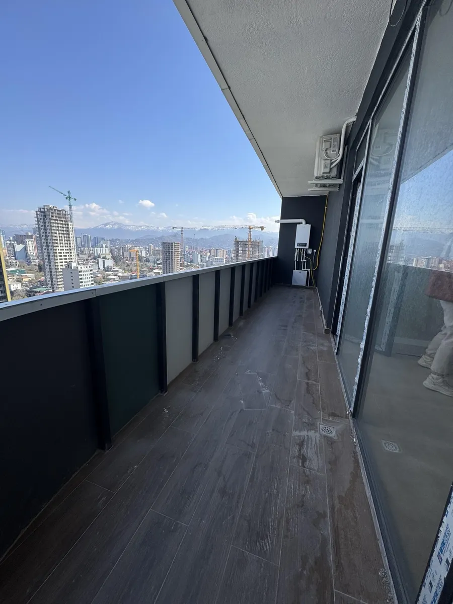 Apartment, 1-room, 60 m², White House
