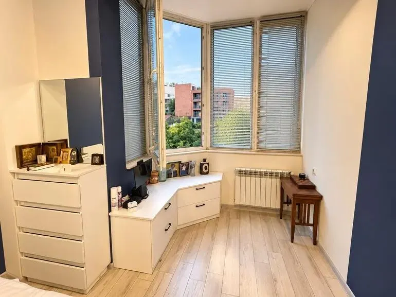 Квартира, 3-комн., 74 м², Nino Zhvania St, 47