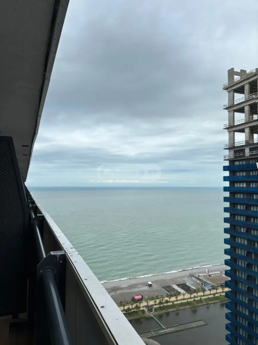 Apartment, 1-room, 33 m², Orbi City