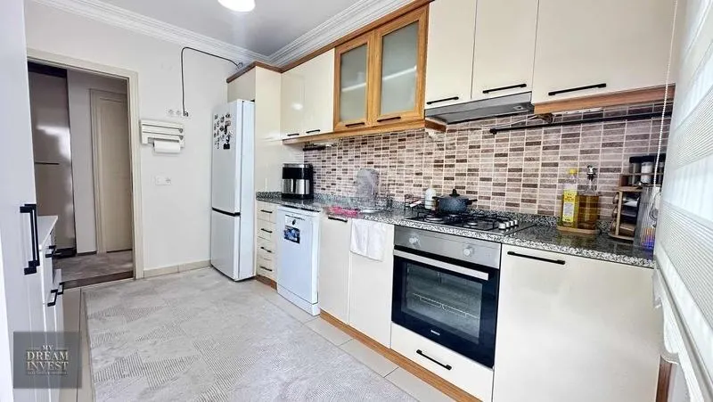 Apartment, 3-room, 105 m²