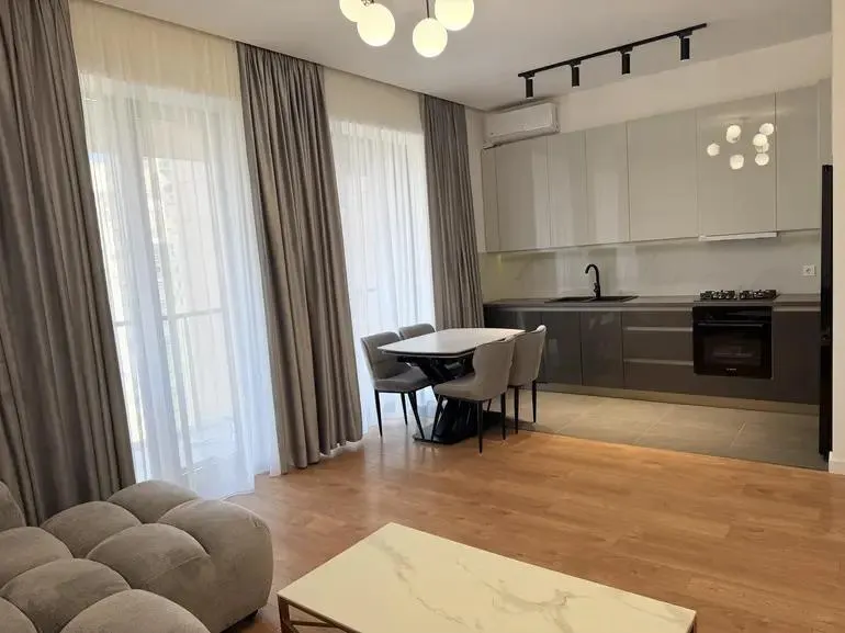 Квартира, 3-комн., 100 м², Axis Chavchavadze 49