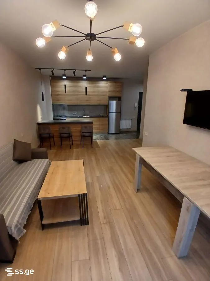 Apartment, 2-room, 60 m², Green Alley