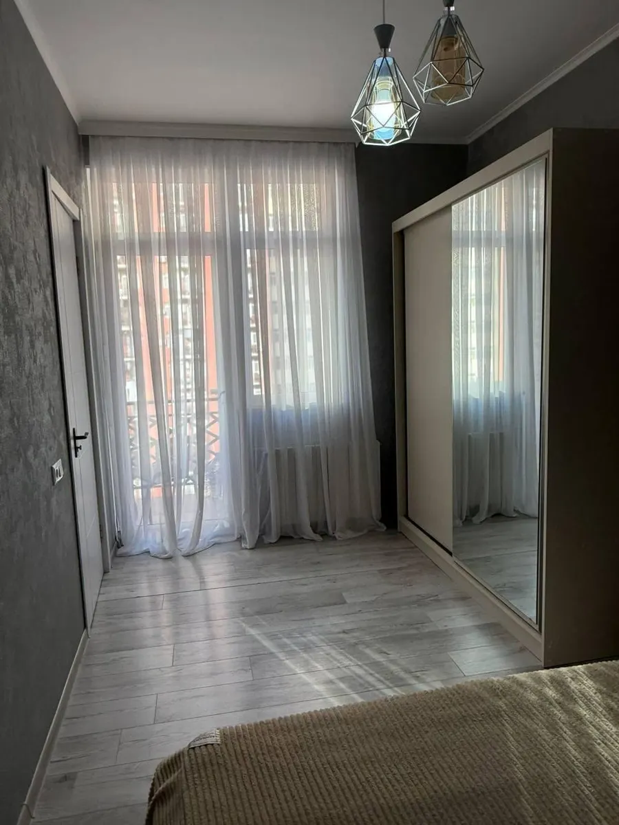Квартира, 2-комн., 43 м², Selim Khimshiashvili St, 20