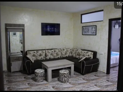 Квартира, 3-комн., 58 м²