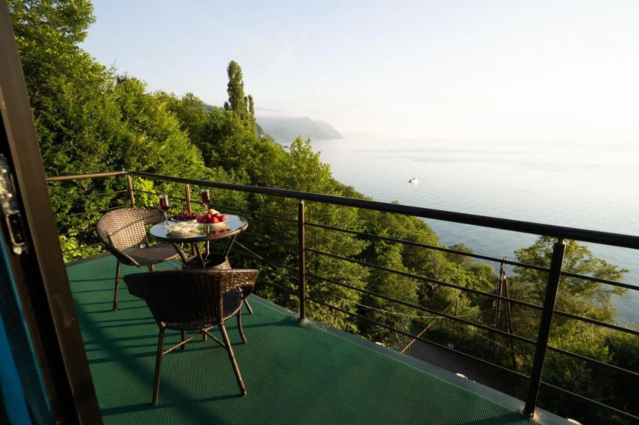 House, 4-room, 60 m²