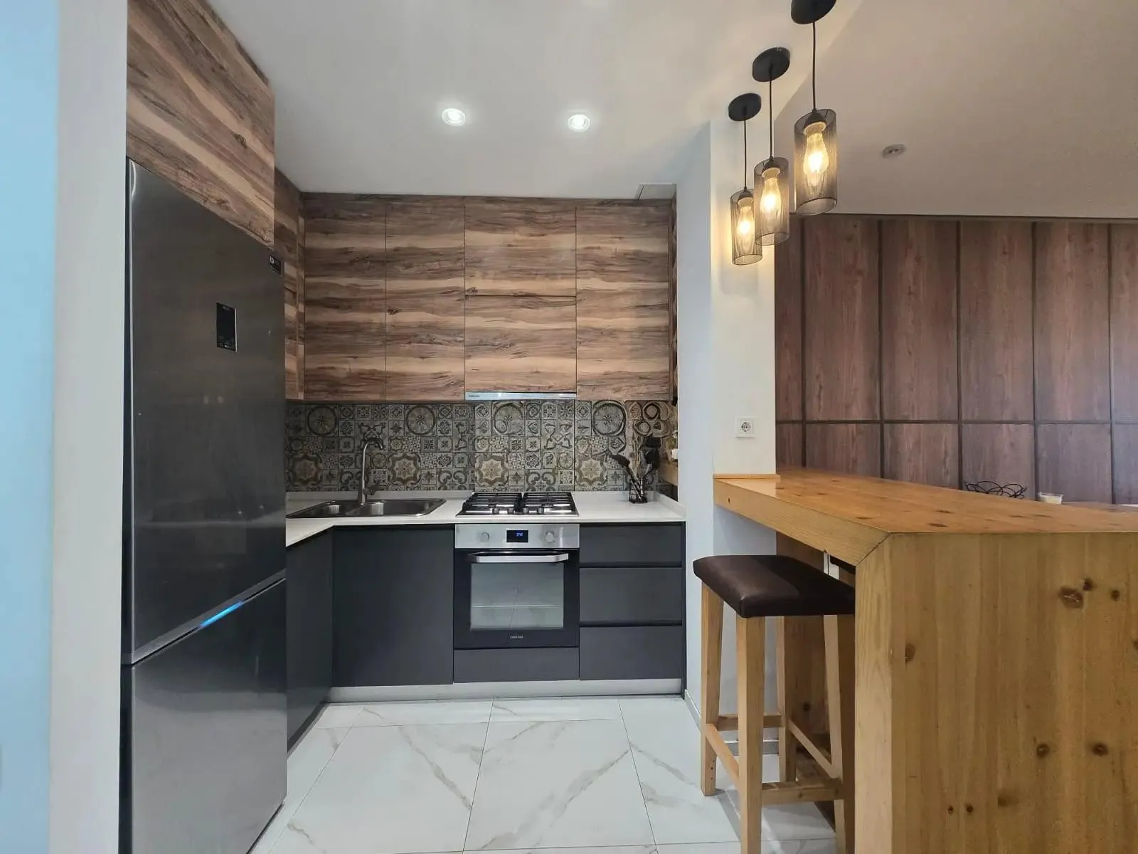 Квартира, 3-комн., 75 м², Twins Tabidze