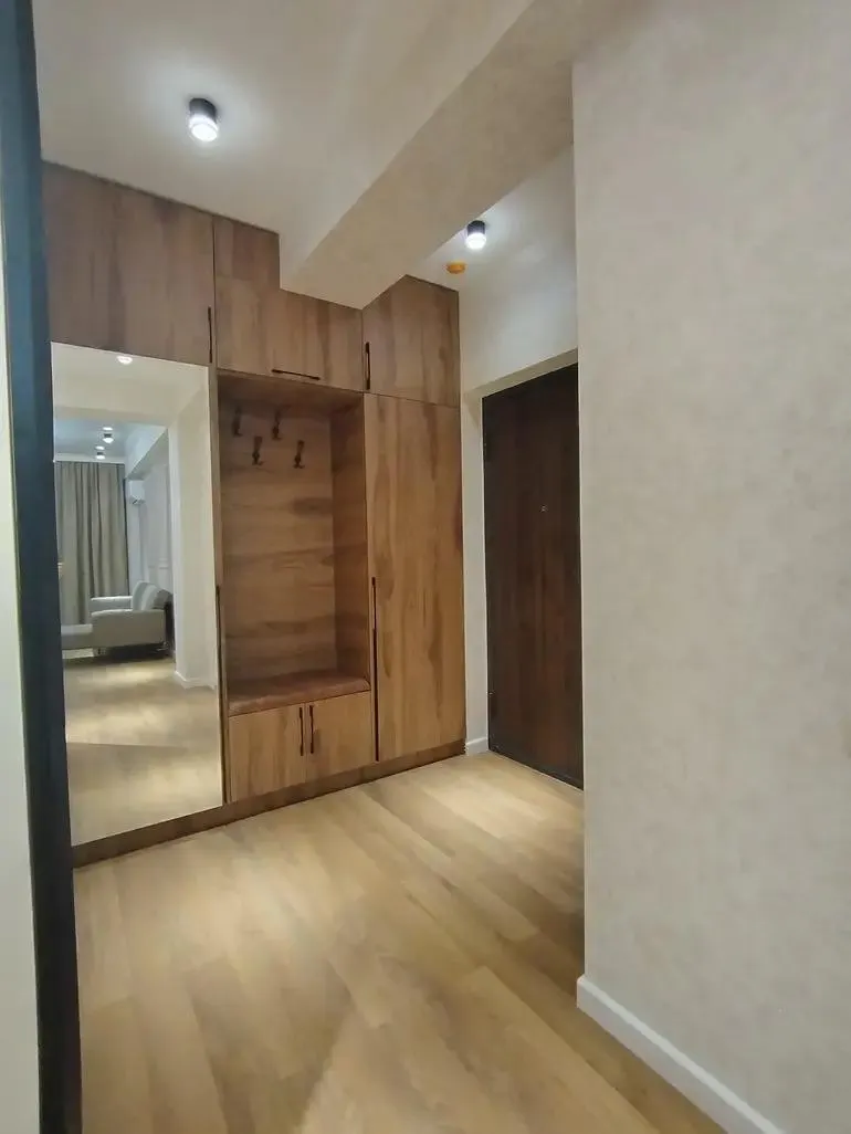 Apartment, 3-room, 70 m²