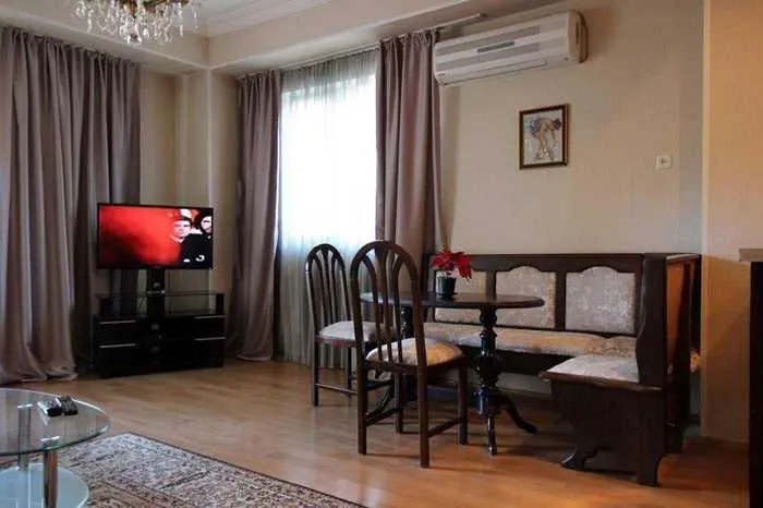 Квартира, 4-комн., 108 м²
