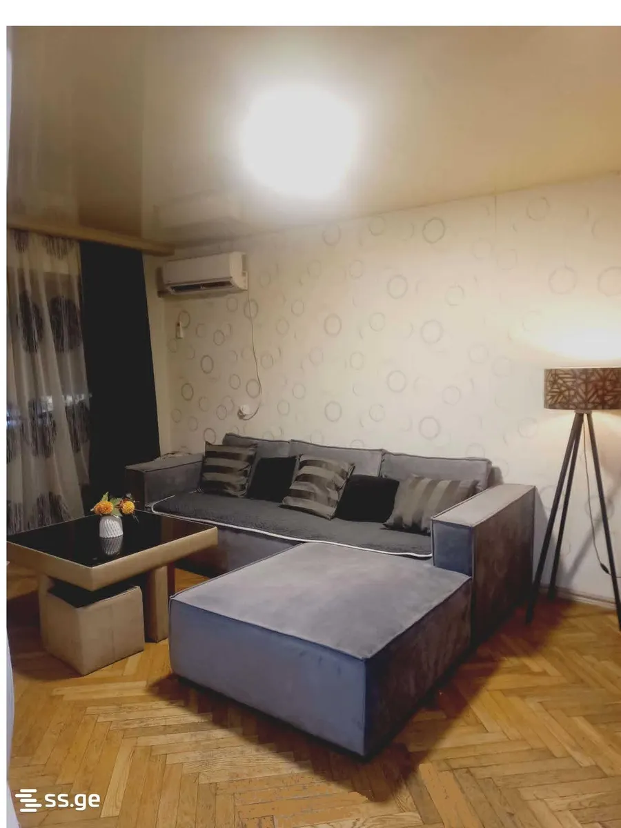 Квартира, 2-комн., 40 м²