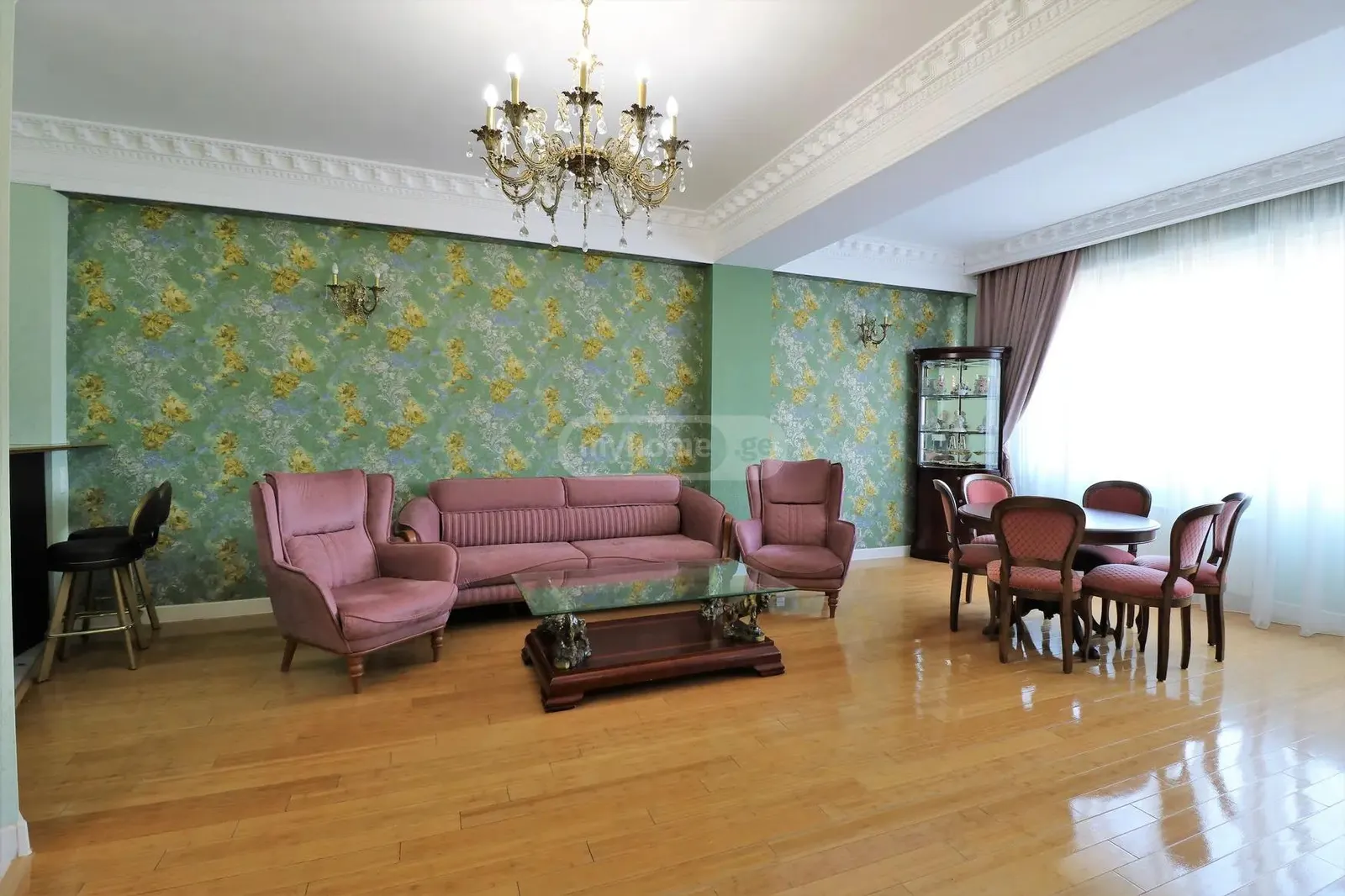Квартира, 2-комн., 85 м²