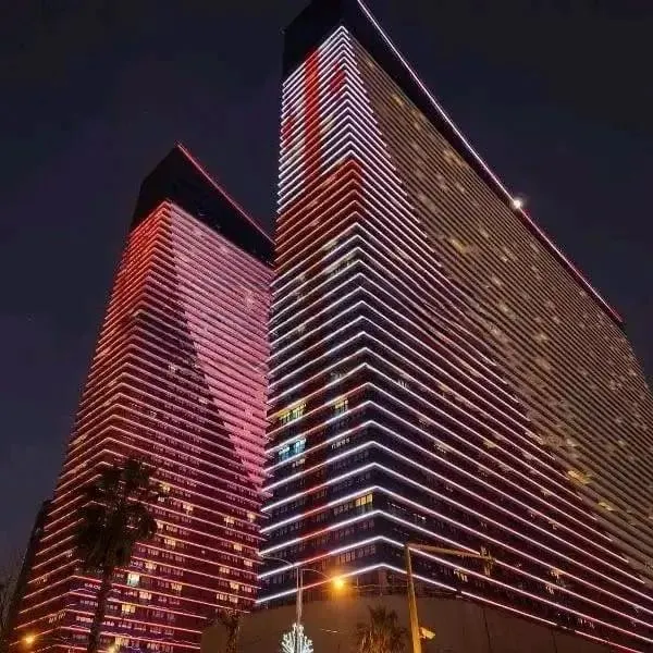 Квартира, 3-комн., 60 м², Orbi City