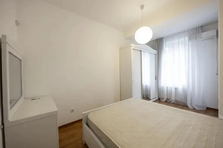 Квартира, 4-комн., 170 м²