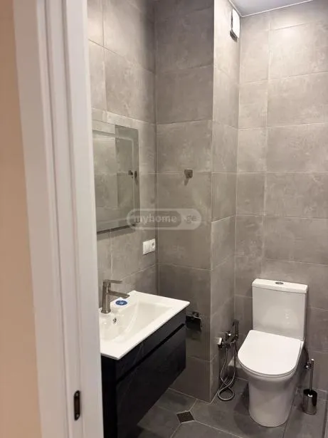 Квартира, 3-комн., 60.5 м²