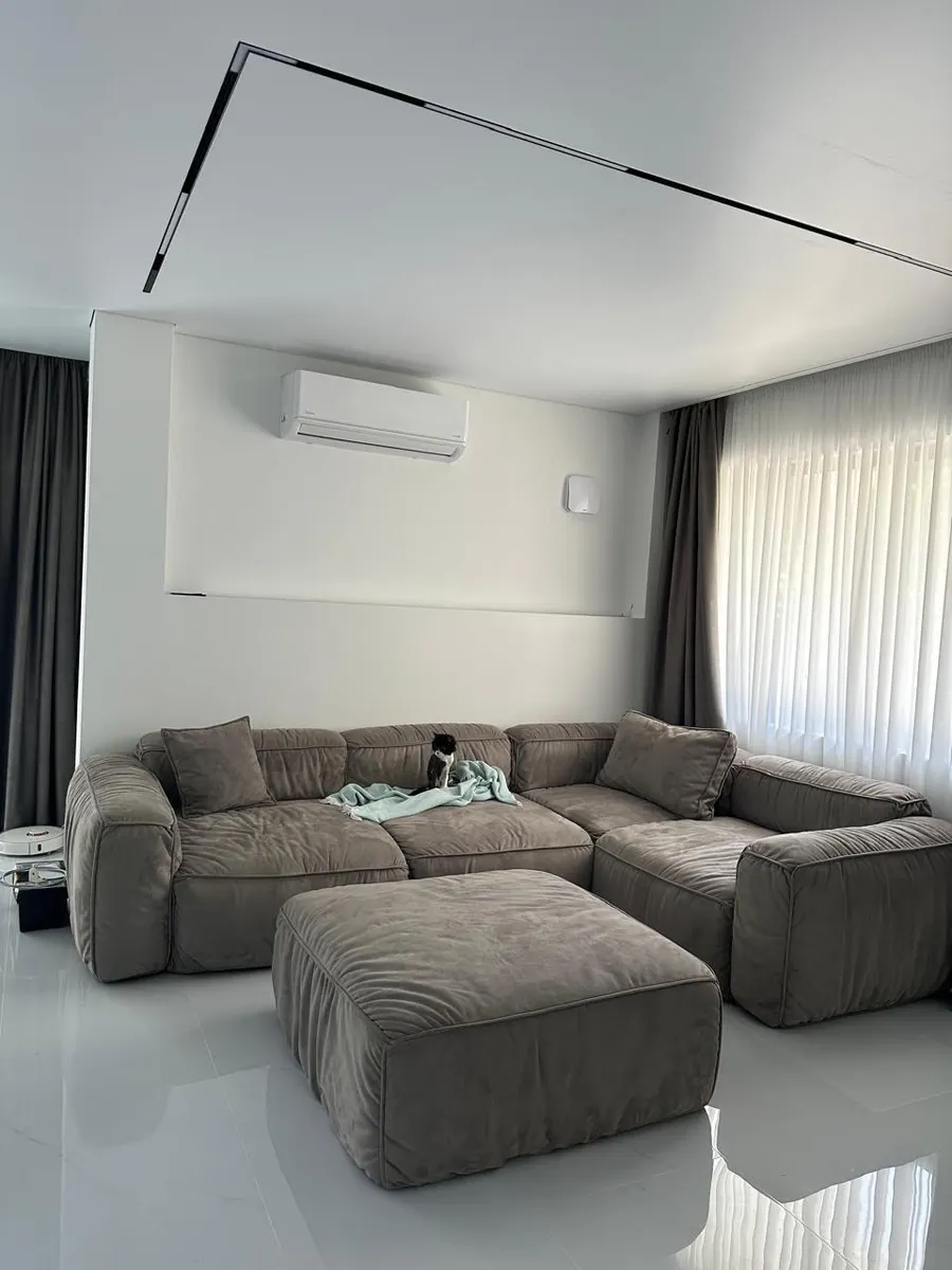 Дом, 4-комн., 220 м²
