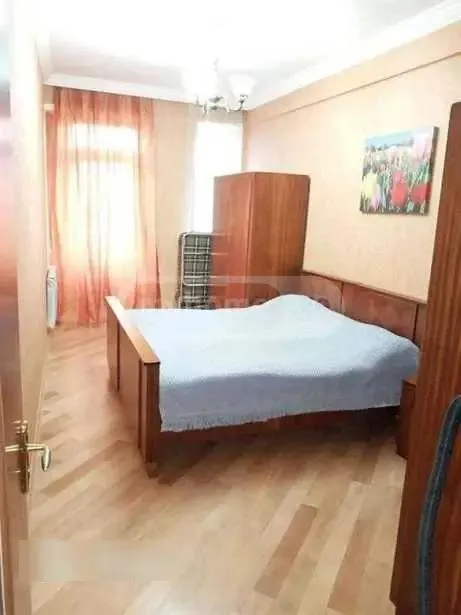 Apartment, 2-room, 70 m²