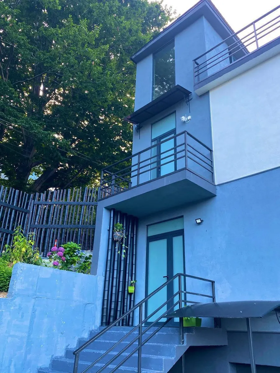 Дом, 5-комн., 291 м²