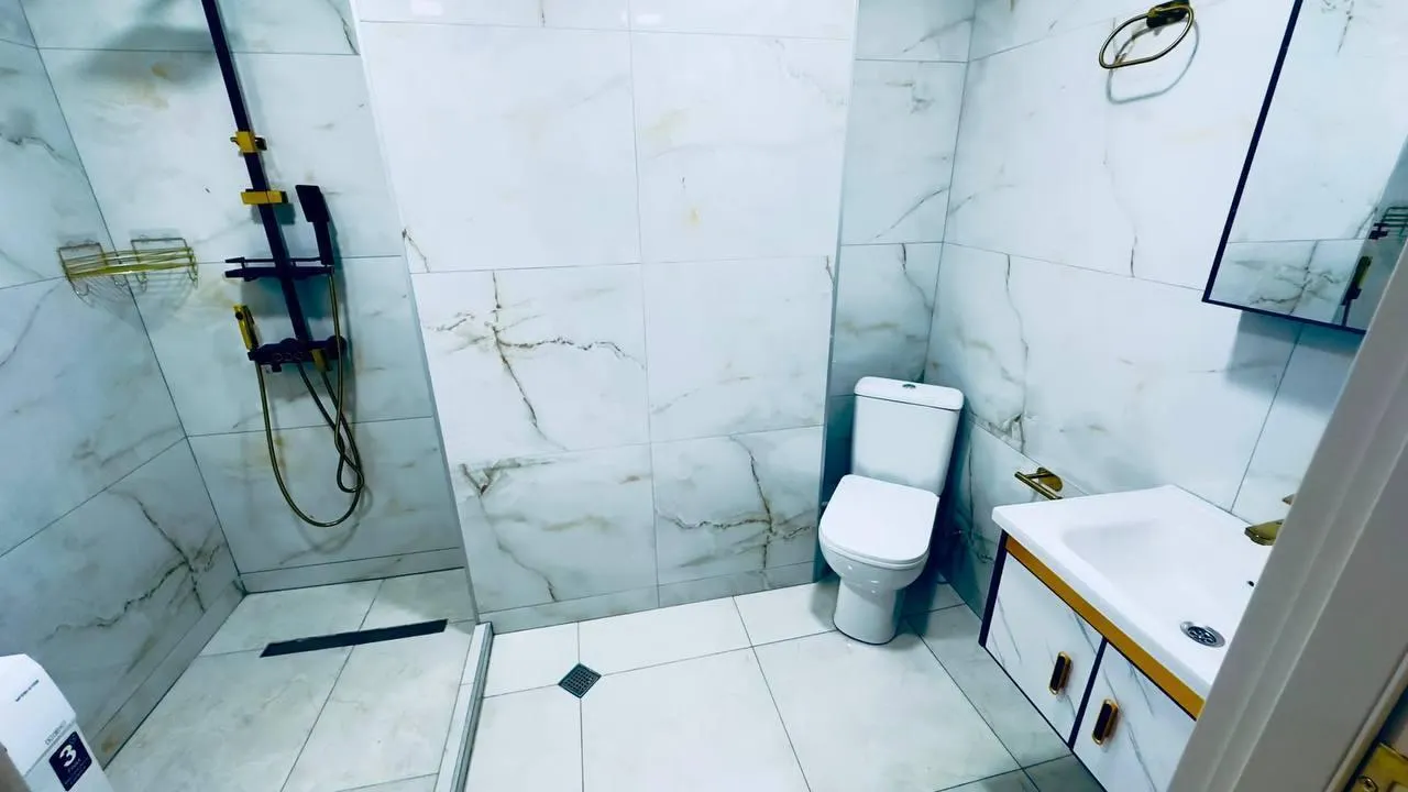 ბინა, 3-ოთახიანი, 69 მ², Nev Tower