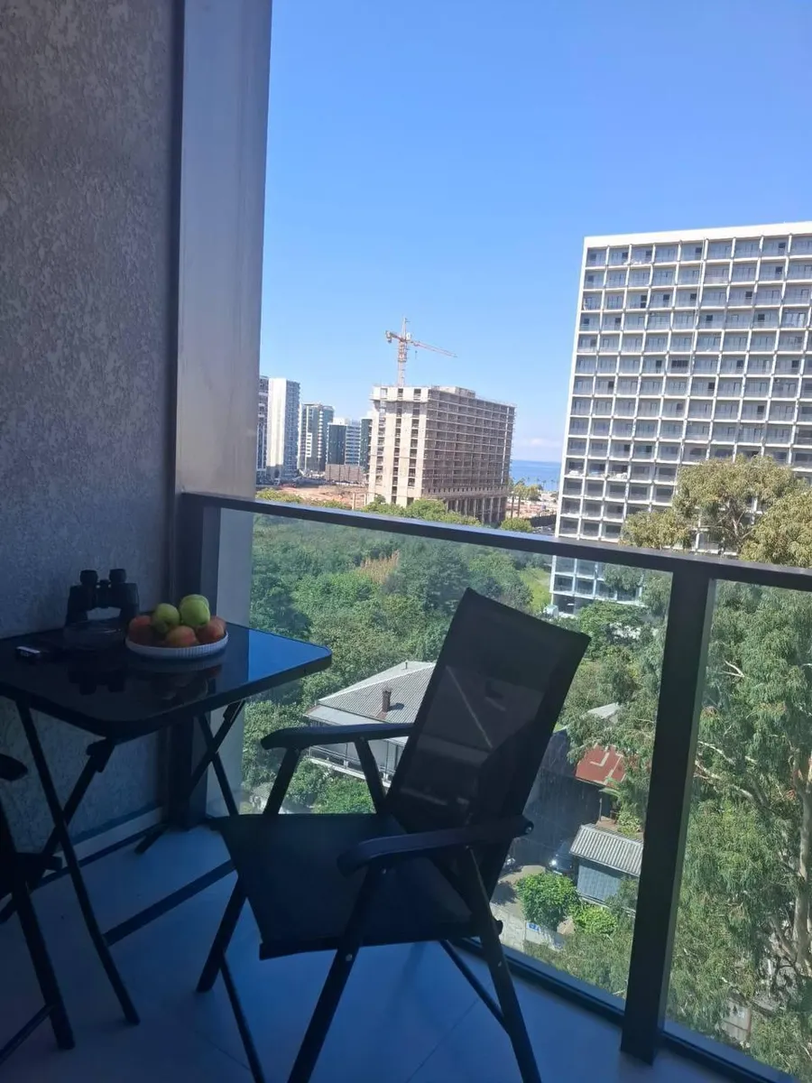 Apartment, 3-room, 65 m², La Batumi Familia