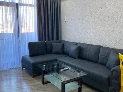 Квартира, 2-комн., 55 м²