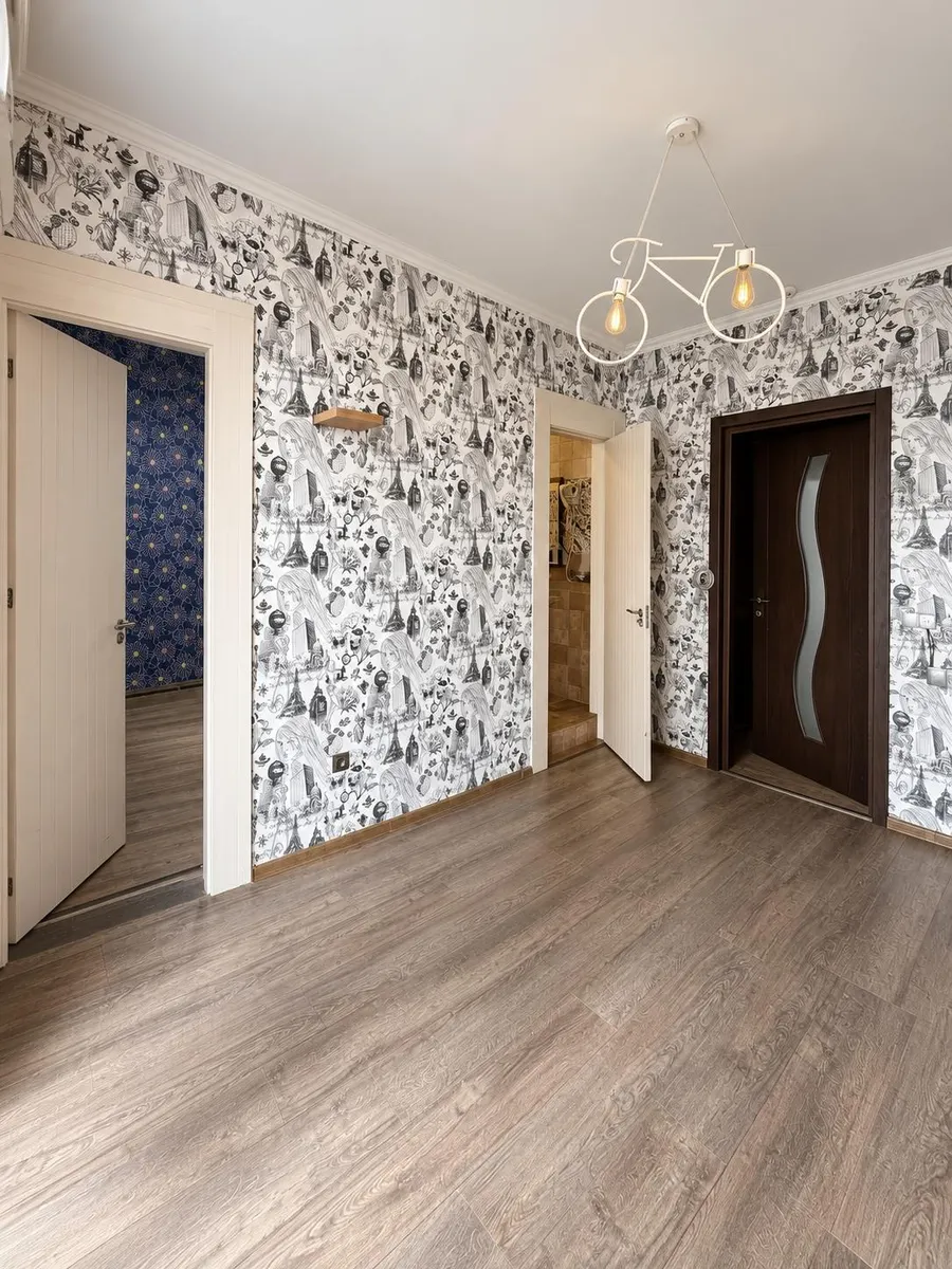 Дом, 10-комн., 415 м²