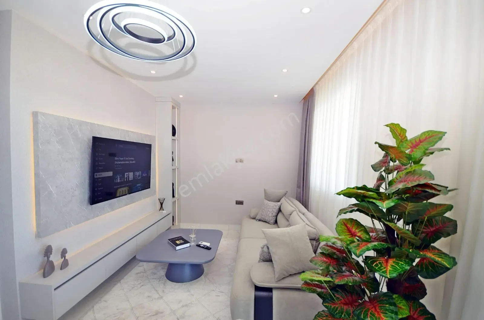 Apartment, 3-room, 110 m²