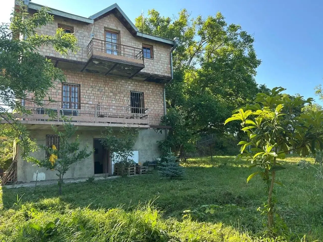 Дом, 10-комн., 257 м²