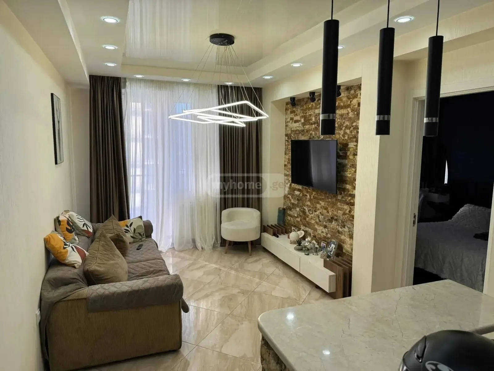 Квартира, 3-комн., 85 м², Archi Isani