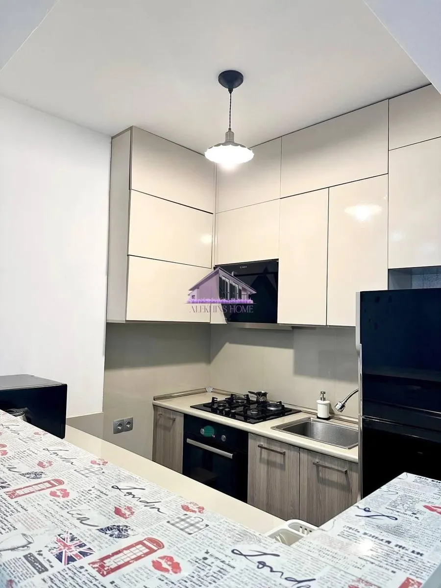 Квартира, 3-комн., 51 м², Selim Khimshiashvili St, 20