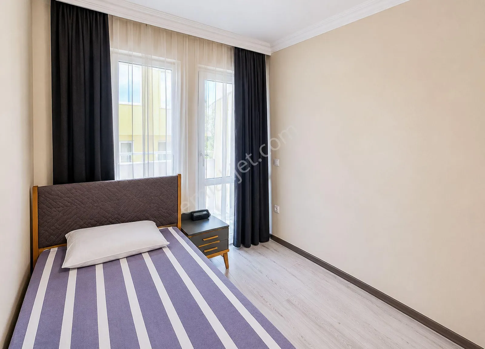Apartment, 3-room, 120 m²