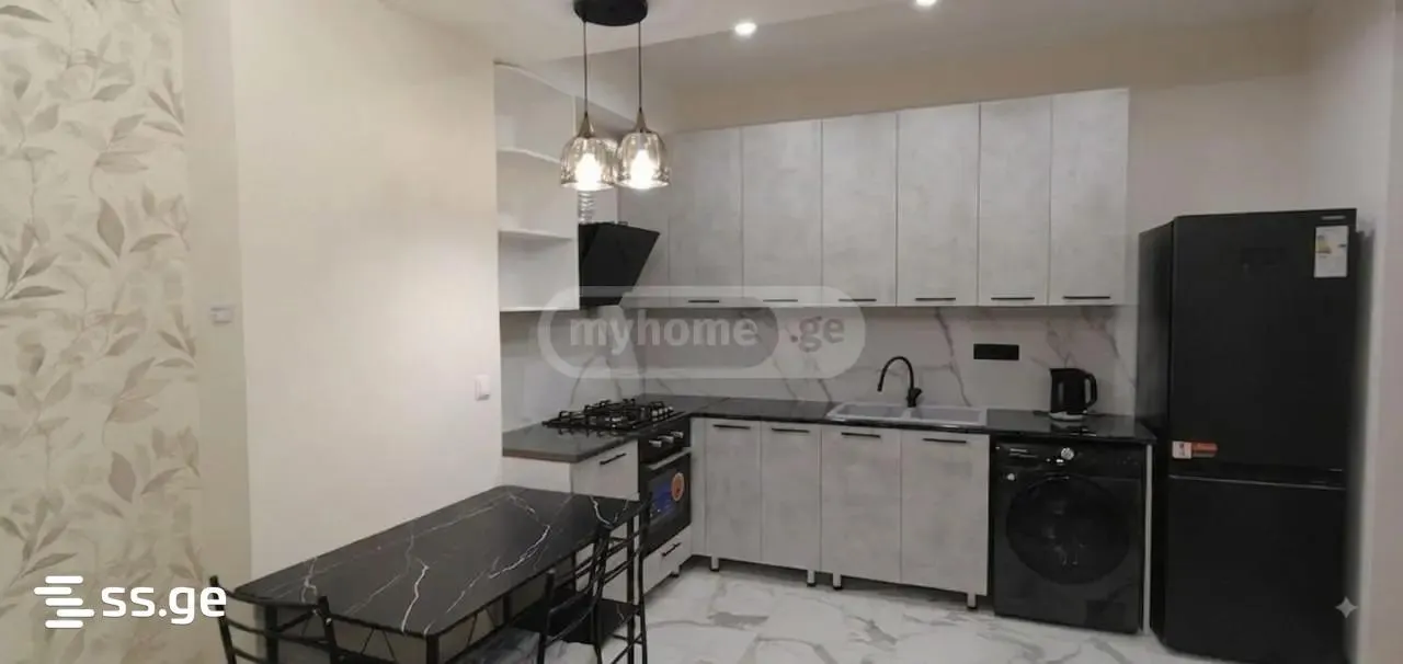ბინა, 3-ოთახიანი, 82 მ², Sky House Tsitsvebi