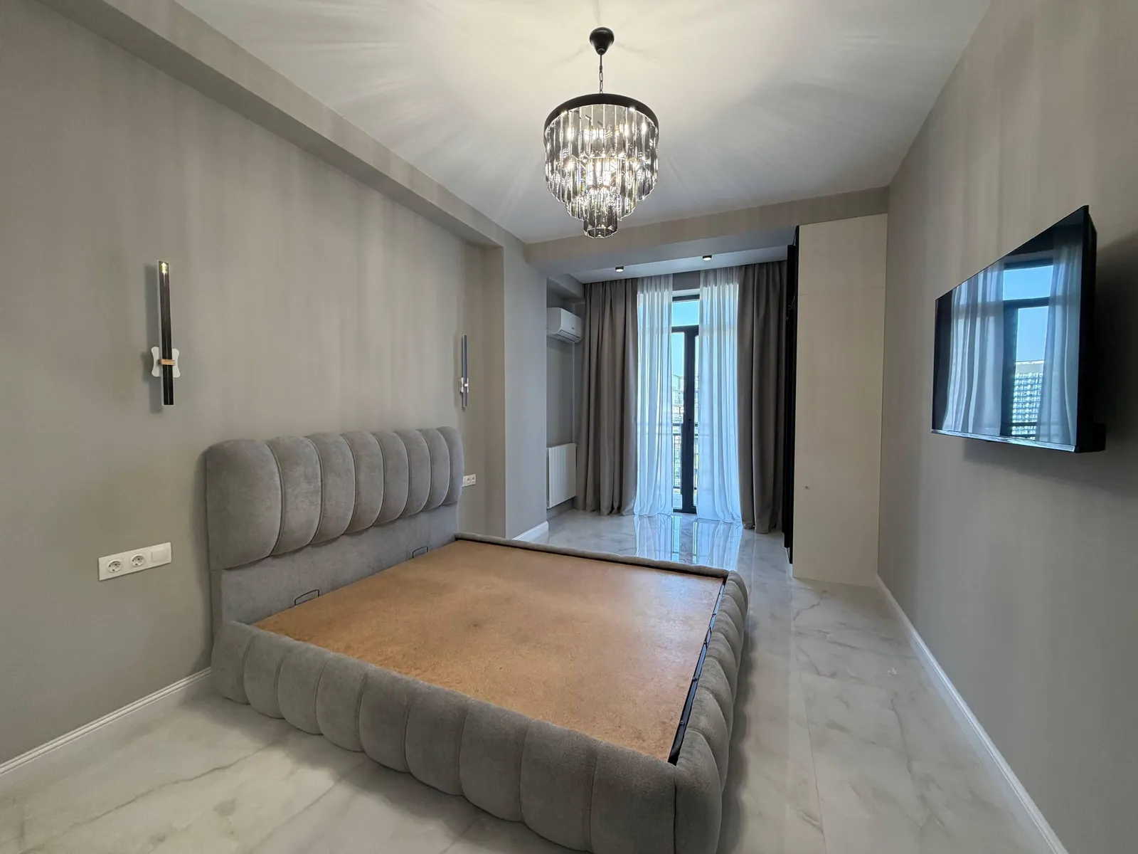 Apartment, 3-room, 120 m², Hausart Vake Park Plaza