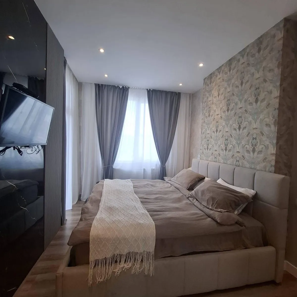 Квартира, 3-комн., 60 м², Middle House