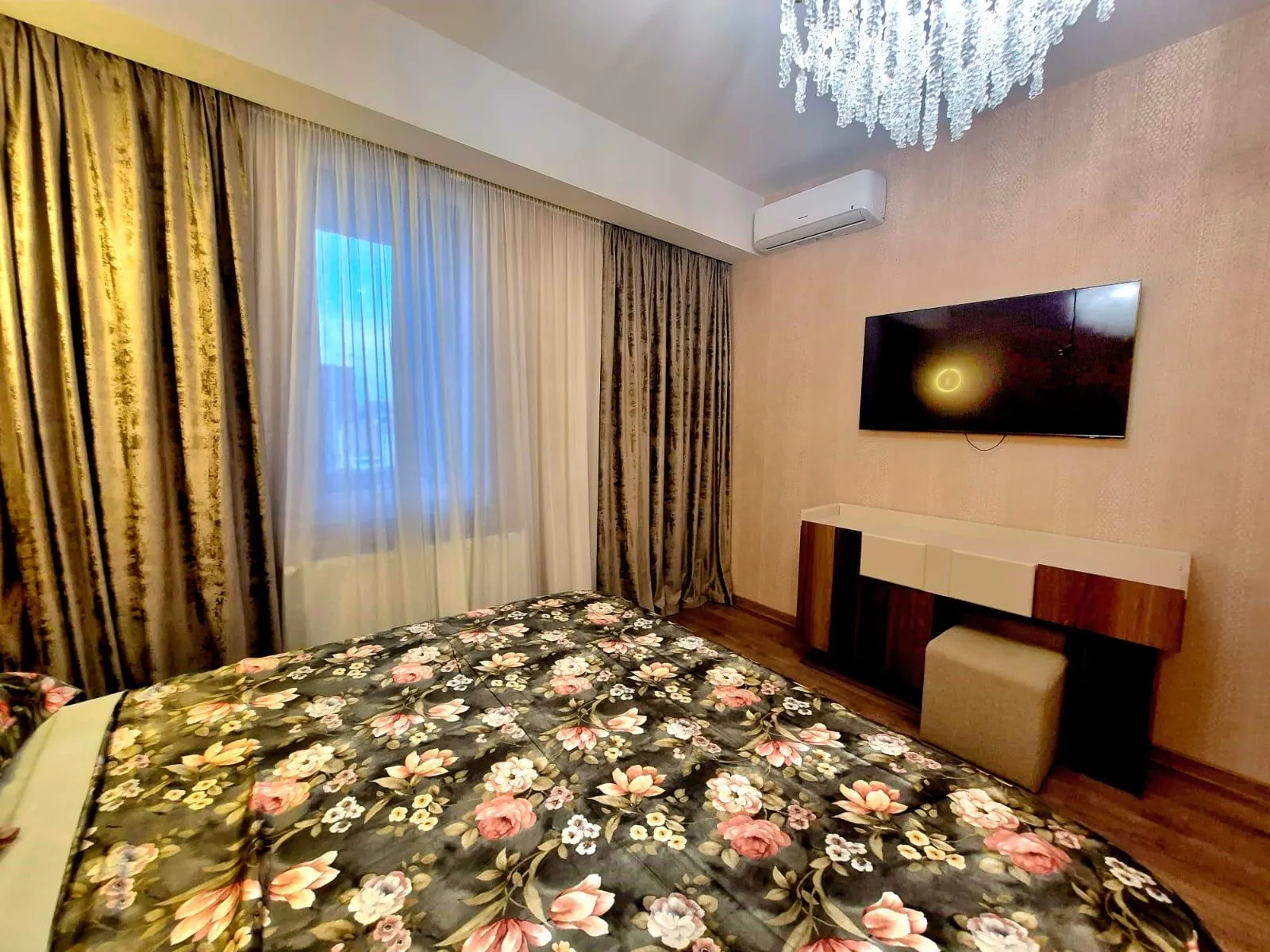 Квартира, 3-комн., 95 м², Ortachala Residence
