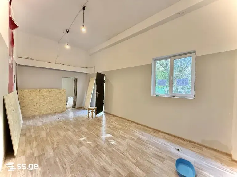Квартира, 3-комн., 60 м²