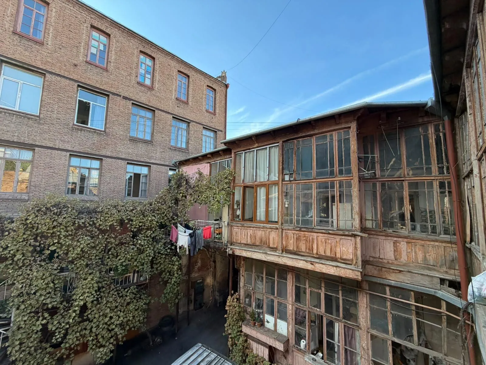 Квартира, 2-комн., 65 м²