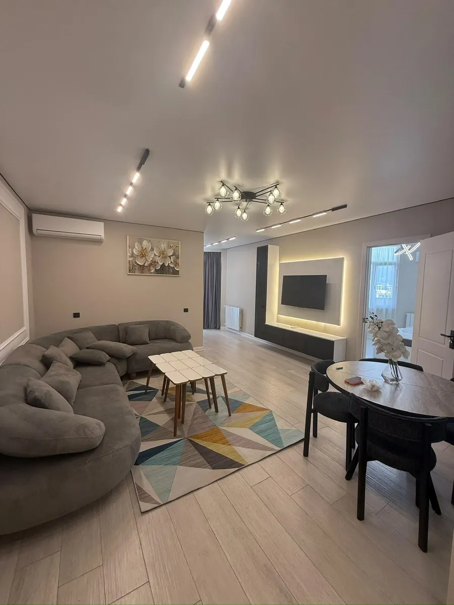 Квартира, 4-комн., 96 м², Nova 2012