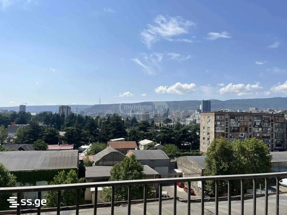 Apartment, 2-room, 58 m²