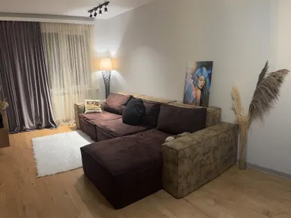 Квартира, 3-комн., 70 м²