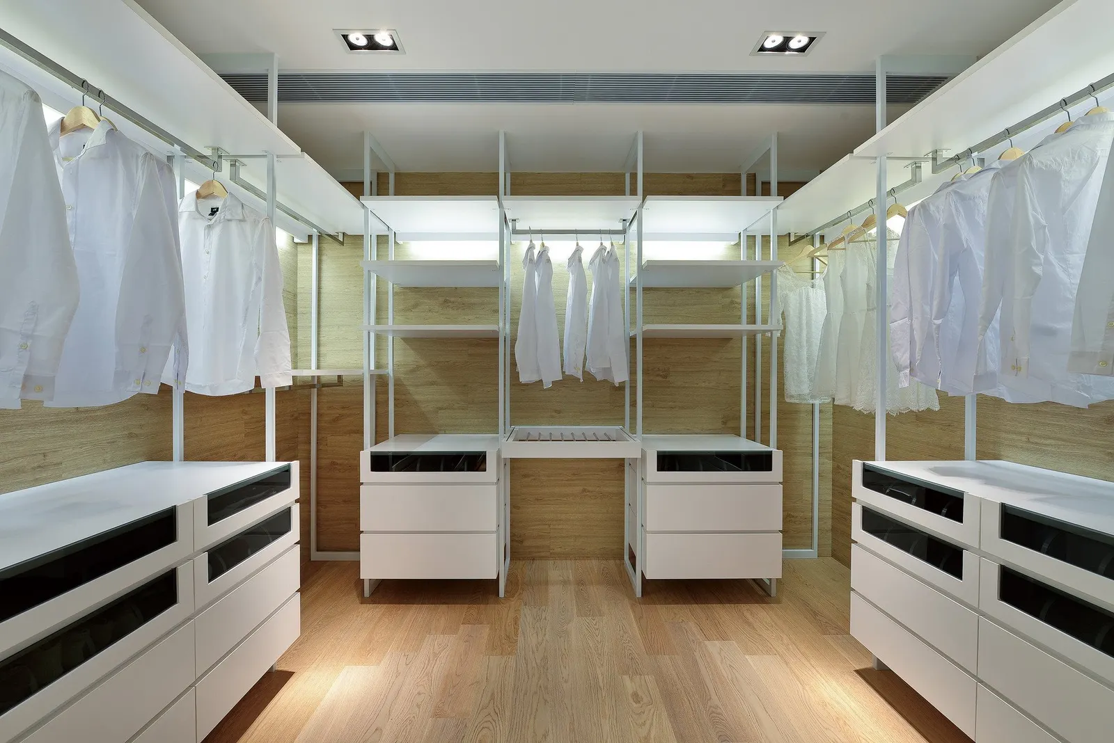 Mardi Twins residential complex