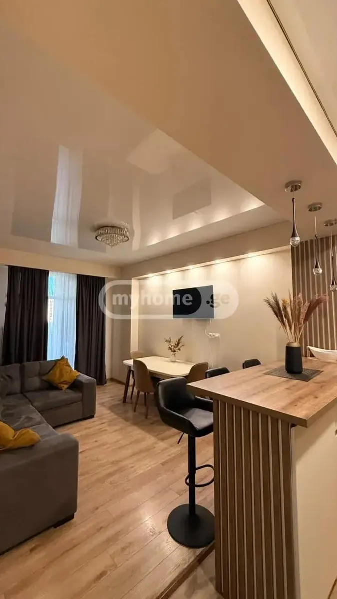 Квартира, 3-комн., 84 м², Archi Isani