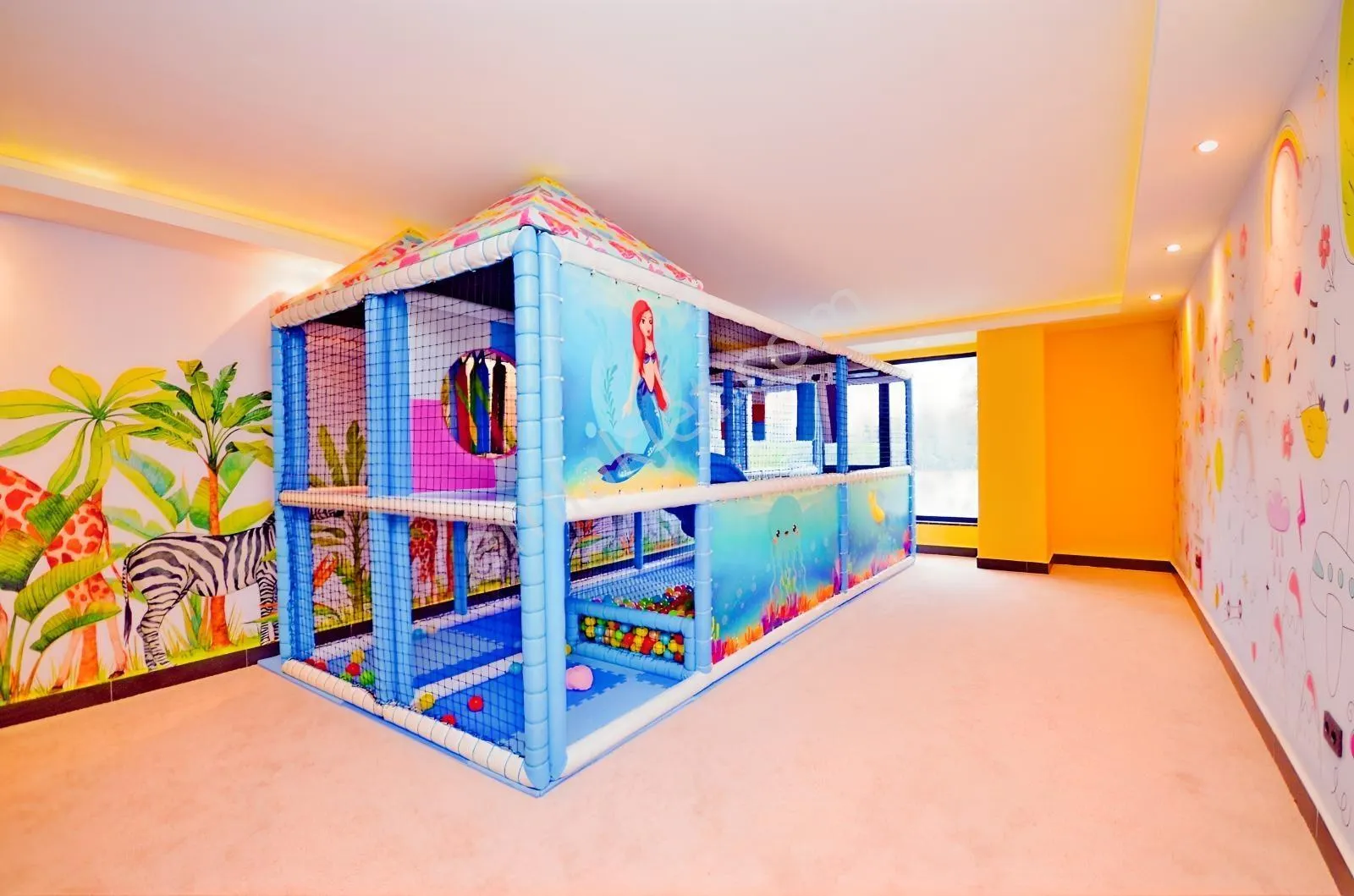 Apartment, 2-room, 55 m²