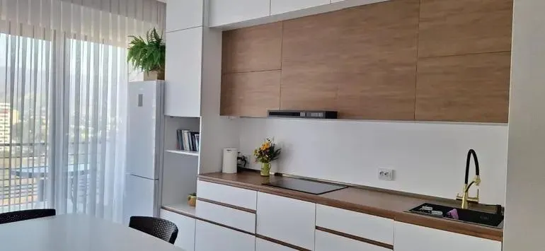 Квартира, 1-комн., 56 м²